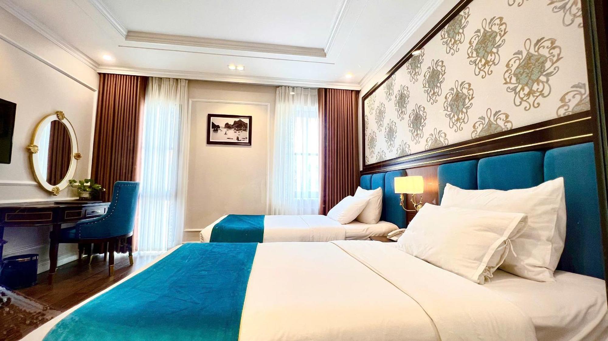 Rubyqueen Halong Hotel Hạ Long-öböl Kültér fotó