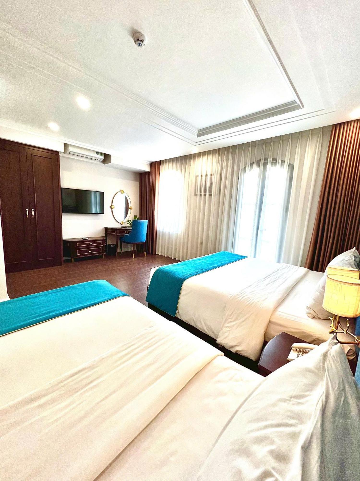 Rubyqueen Halong Hotel Hạ Long-öböl Kültér fotó